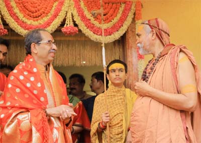 उद्धव ठाकरेंसोबत विश्वासघात, कोणाचे हिंदुत्व खरे हे समजून घ्यावे लागेल?