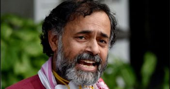 भाजपच्या धर्मवाद, जातीवादाने देशाचे नुकसान – योगेंद्र यादव