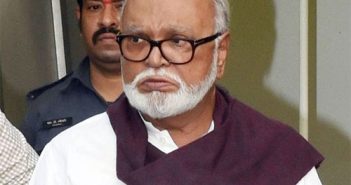 भुजबळांच्या कार्यकर्त्यांचा नाशिकमध्ये उद्रेक, आंदोलन