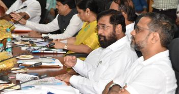 बळीराजासाठी शासकीय अधिकाऱ्यांबरोबरच लोकप्रतिनिधींनीही पुढाकार घ्यावा – उपमुख्यमंत्री