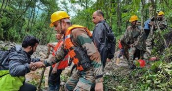 सिक्कीम भूस्खलनात भारतीय लष्कराने ११३ पर्यटकांचा वाचवला जीव