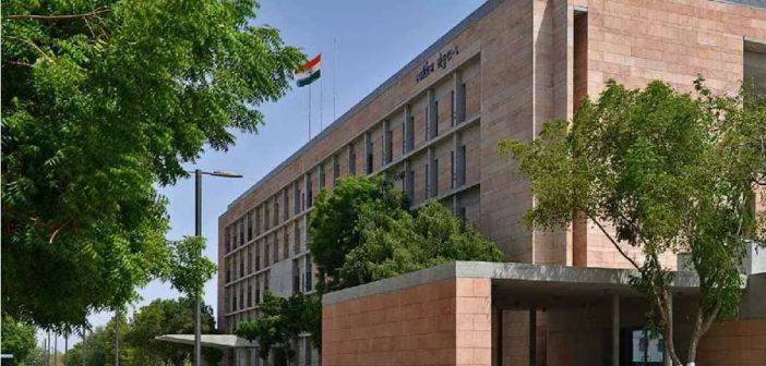 गुजरातचे मुख्यमंत्री कार्यालय आणि सचिवालयाला बॉम्बने उडवण्याची धमकी