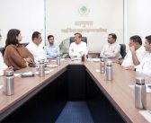 दुर्घटनेतील कुटुंबियांच्या पुनर्वसनासाठी शासन सर्वतोपरी प्रयत्न करणार – पालकमंत्री नाईक