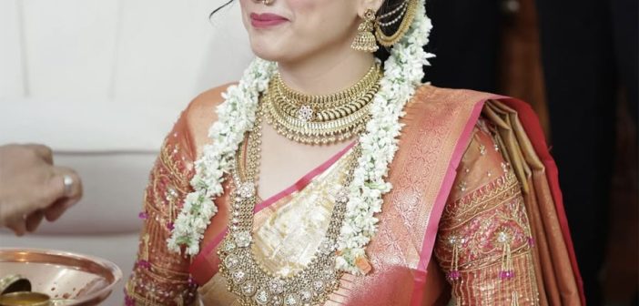 अभिनेत्री प्राजक्ता गायकवाड लवकरच बांधणार लग्नगाठ; शेअर केला फोटो