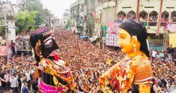 नागपुरात ऐतिहासिक ‘बडग्या-मारबत’ उत्साहात