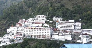 पावसामुळे सातव्या दिवशीही वैष्णोदेवी यात्रा रद्द