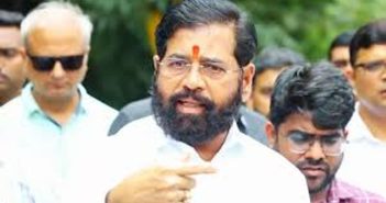 शिंदे सेनेची कोंडी