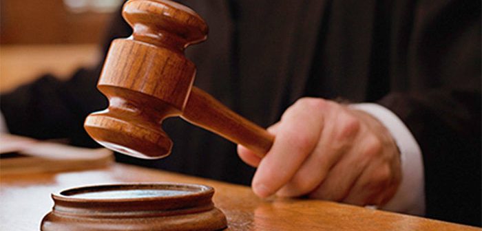 पत्नीला नोकरी सोडायला भाग पाडणे म्हणजे क्रौर्य – केरळ हायकोर्ट