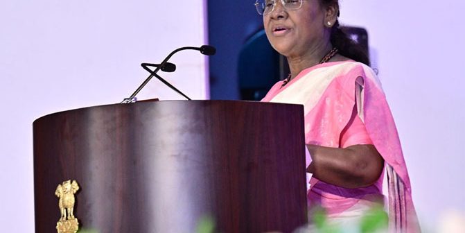 कृतीशील लोकसंख्येचा लाभ मिळविण्यासाठी महिलांचा सक्रिय सहभाग आवश्यक – राष्ट्रपती