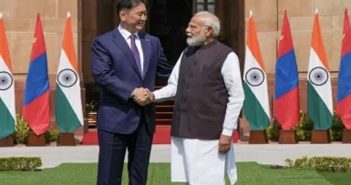 पंतप्रधान मोदींनी घेतली मंगोलियाच्या राष्ट्रपतींची भेट