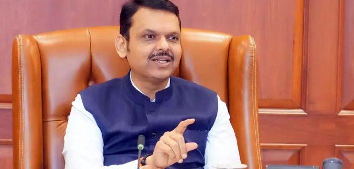 राहुल गांधींचा हायड्रोजन बॉम्ब फुसकाच, तो फोटो मॉर्फ केल्याचे उघड – फडणवीस