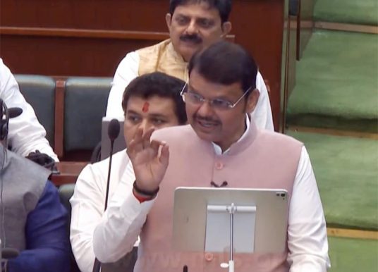 बळीराजाला कर्जमुक्तीचं कवच, सामान्य माणसाच्या प्रगतीचा ‘महामार्ग’!