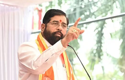 मुंबईतील गिरणी कामगार पुनर्स्थापनेत व गृहनिर्माण योजना अंमलबजावणीत उपमुख्यमंत्री एकनाथ शिंदे यांचे मोलाचे योगदान