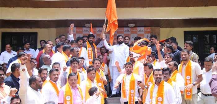 बच्चू कडू यांचा शिवसेनेत प्रवेश, विधान परिषदेसाठी कडूंसह नीलम गोऱ्हे यांना संधी