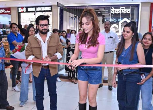 क्रॉस जीन्सने नागपूर मधील व्हीआर मॉल, नागपूर नवीन स्टोअर उघडले; महाराष्ट्रातील रिटेल उपस्थिती वाढवली