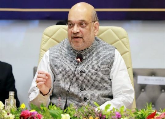 अमित शाहांची जम्मू आणि काश्मीरमधील नायब राज्यपाल आणि मुख्यमंत्र्यांशी चर्चा