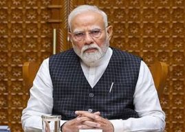 आसाममधील पूरपरिस्थितीच्या पार्श्वभूमीवर पंतप्रधान मोदींची खासदारांसोबत आढावा बैठक