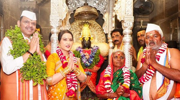 आषाढी एकादशीनिमित्त मुख्यमंत्र्यांच्या हस्ते श्री विठ्ठल-रुक्मिणीची शासकीय महापूजा