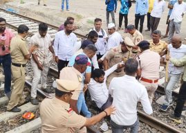 कांद्याच्या गुणवत्तेवरून गोंधळ ; अखेर ‘कांदा एक्सप्रेस’ दिल्लीला रवाना