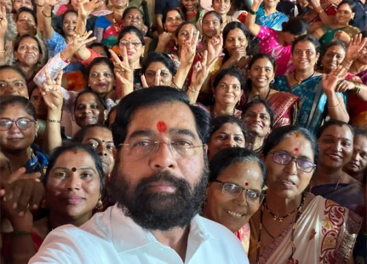 राखीच्या धाग्यातून महिलांच्या सर्वांगीण विकासाचा शब्द; एकनाथ शिंदे यांची ग्वाही