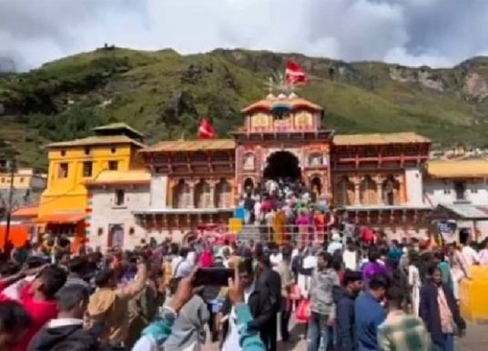 बद्रीनाथ धामचे दरवाजे १६ नोव्हेंबर रोजी होणार बंद